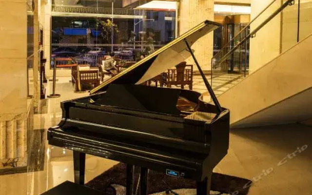 Yadu Hotel