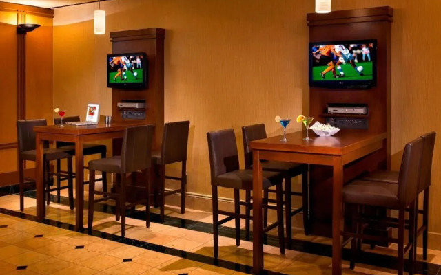 Hampton Inn & Suites Downers Grove Chicago