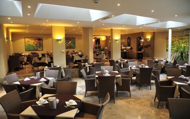 Leonardo Hotel Antwerp The Plaza