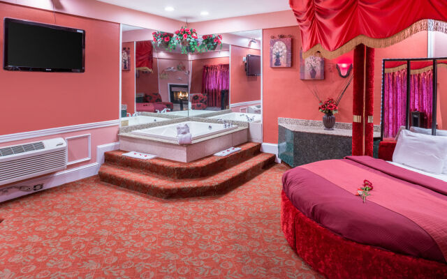 Inn of the Dove Romantic Suites with Jetted Tub & Fireplace