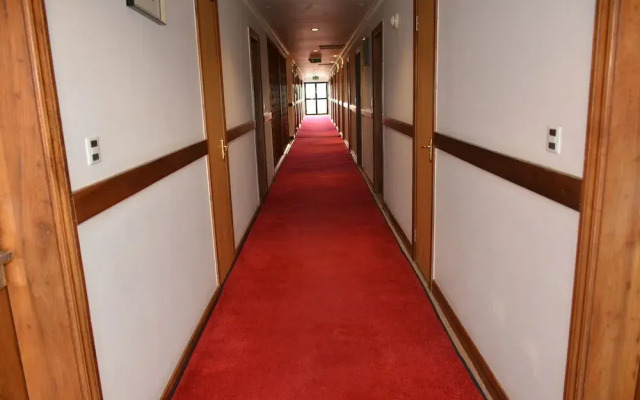 Gold Crest Hotel - Mwanza