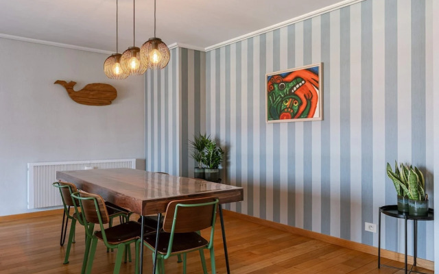 Huswell - Comfortable Apartment With Scenic Views