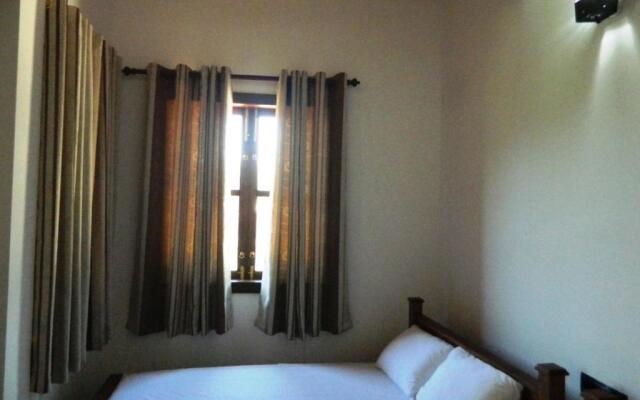 Birds Paradise Hotel