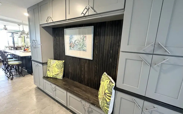 The Palms 3 Bedroom Condo by RedAwning