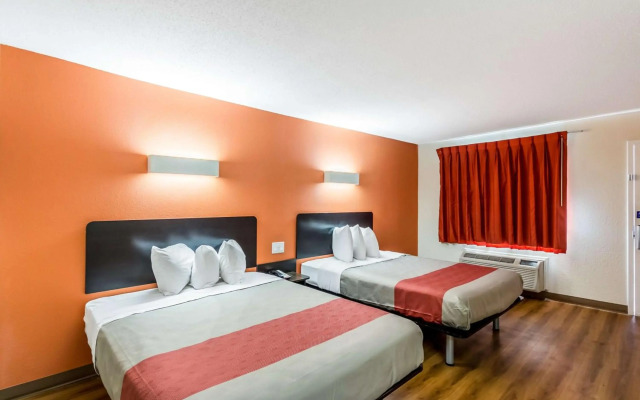 Motel 6 New Brunswick