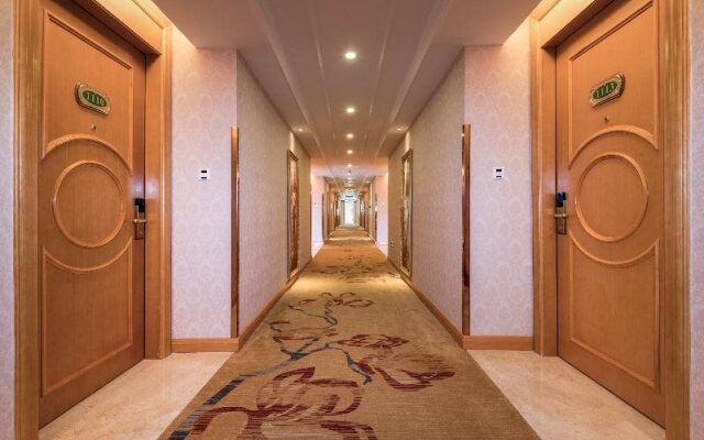 Vienna Hotel Guangzhou South Railway Station