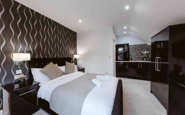 Modern city centre studio apartment
