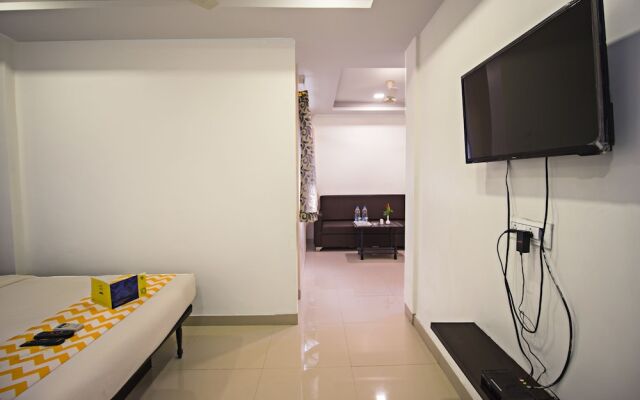 FabHotel Chetan Executive Hadapsar