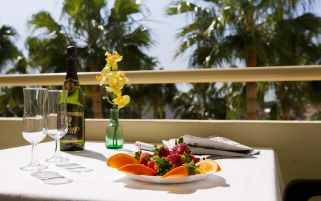 Aparthotel Playa del Sol - Adults Only