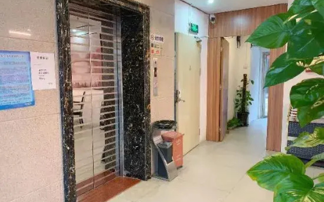 jingtu Hotel (Maoming High-speed Railway Station)