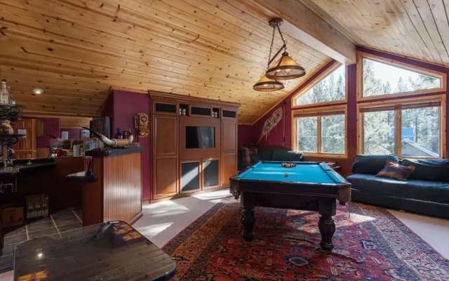 Pine View Lodge by Tahoe Mountain Properties