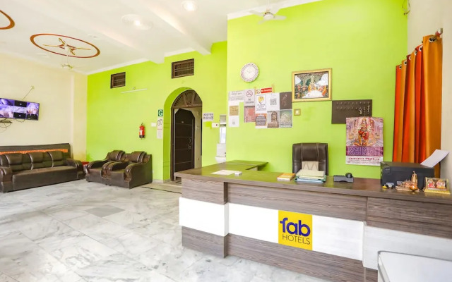 Fabexpress Maa Vaishno Palace