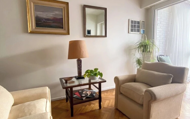 RentUp-Elegancia con balcón. Recoleta