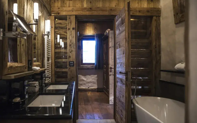 Hotel Restaurant La Bouitte - Relais & Châteaux - 2 étoiles Michelin