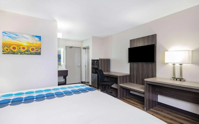 Starus Hotel Bukit Bintang (Formerly known as Stay with Bintang)