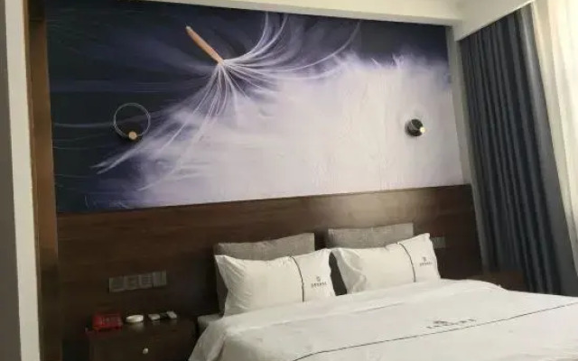 Linyi Jixian Business Hotel