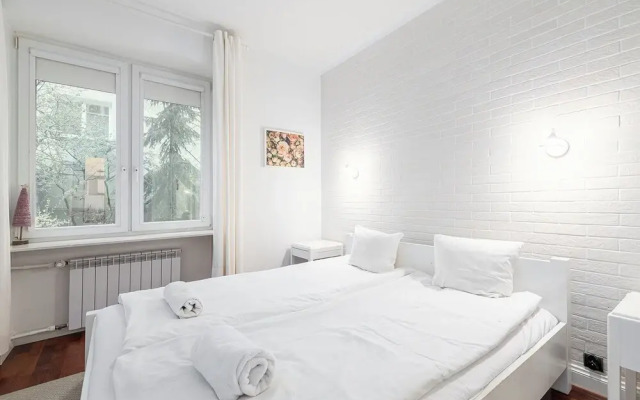 RentPlanet - Apartament Chmielna