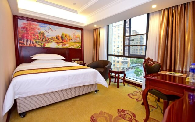 Vienna Hotel Shanghai PVG Heqing