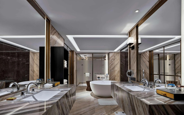 DoubleTree by Hilton Baoding