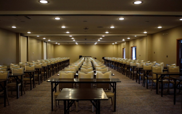 Rio Serrano Hotel + Spa