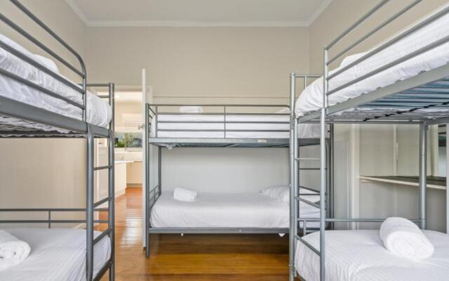 The Beaches on Lakes House