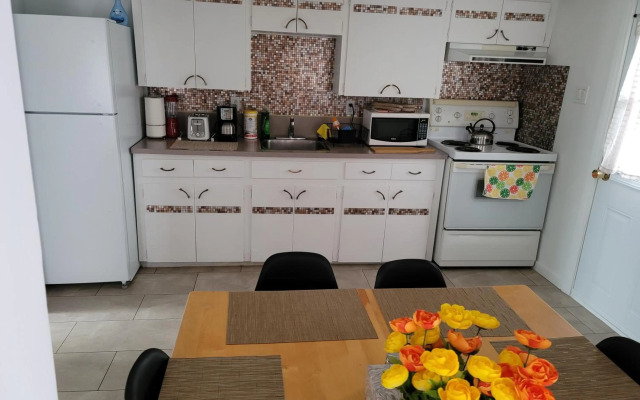 Vibrant apartment in the heart of the town