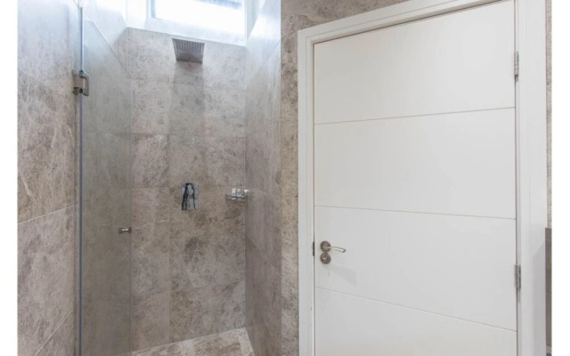 Trendy & Bright Bohemian House in Forest Hill