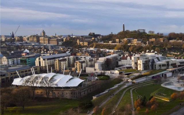 Travelodge Edinburgh Cameron Toll