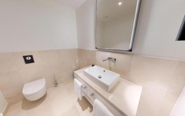 White Pearl Apartment 0.06