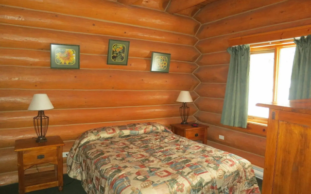 Chancellor Peak Chalets