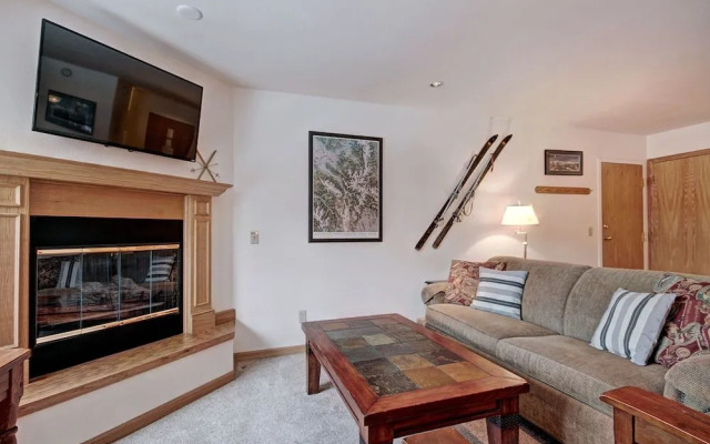 River Mtn Lodge W215C