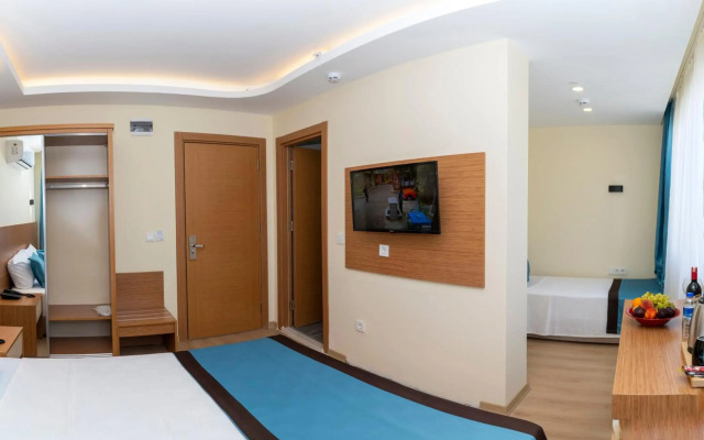Diamond luxury Hotel