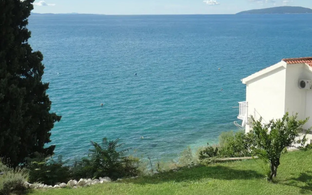 Sea View - Cosy & Comfortable - A4 Somina