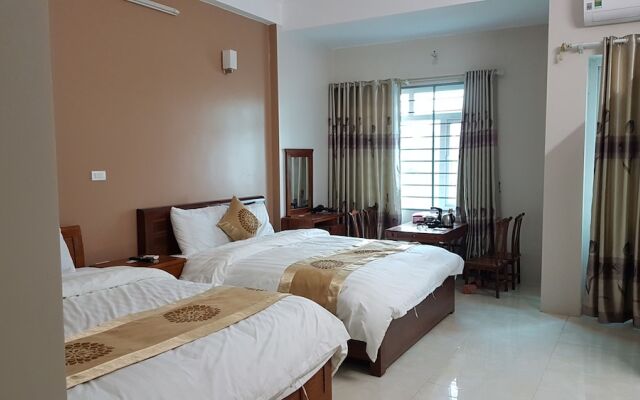 Love Hotel by OYO Rooms