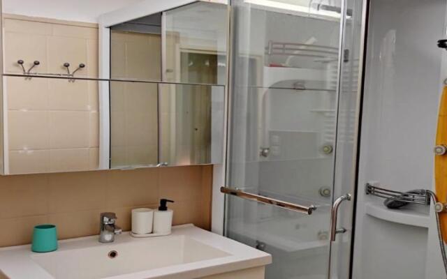Magnifique Appartement Lille WIFI Parking by Servallgroup