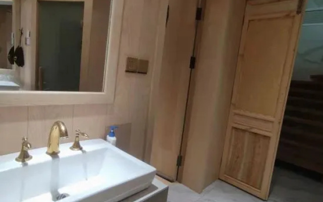 Wuxi Youjia Homestay (Railway Station)