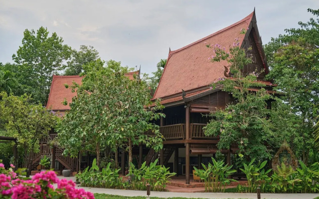 Phoum Chaufea Resort