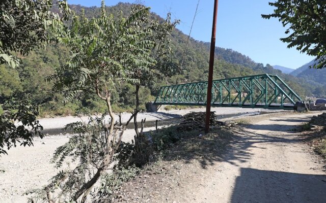 OYO 26673 The Royal Rishikesh - Campsite