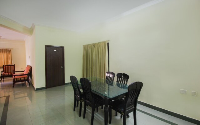 2006 Apartment Begumpet