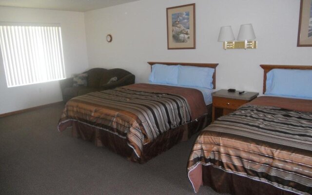 Coho Motel and Suites