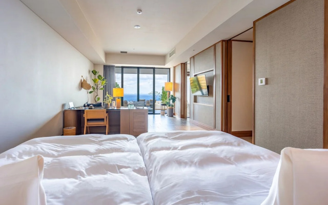 One Suite THE GRAND