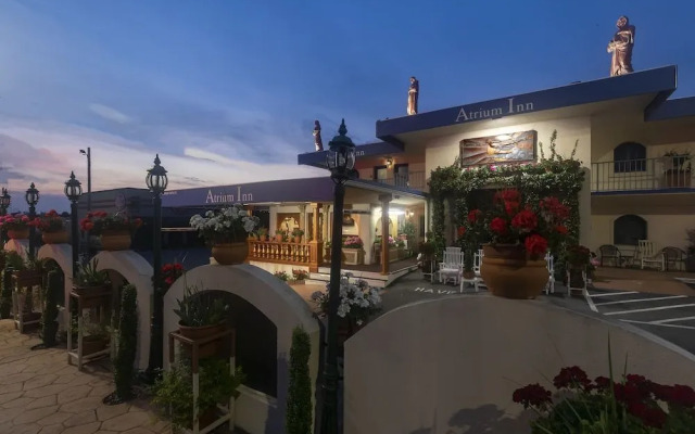 Atrium Inn
