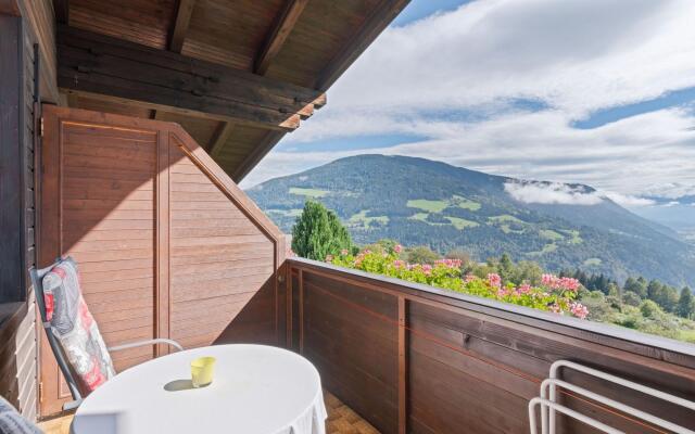 Lush Apartment in Afritz am See near Ski Area