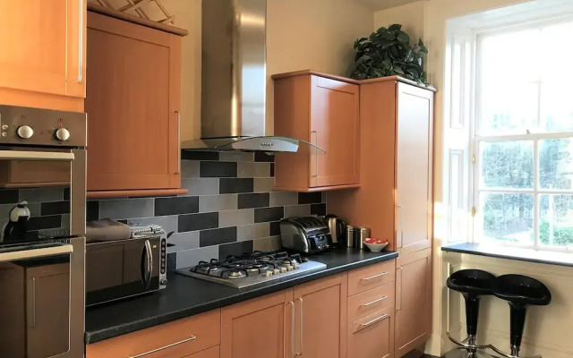 West End Apartments