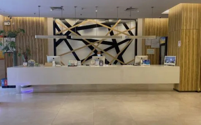 Hecheng Hotel – Lobby – Qinzhou