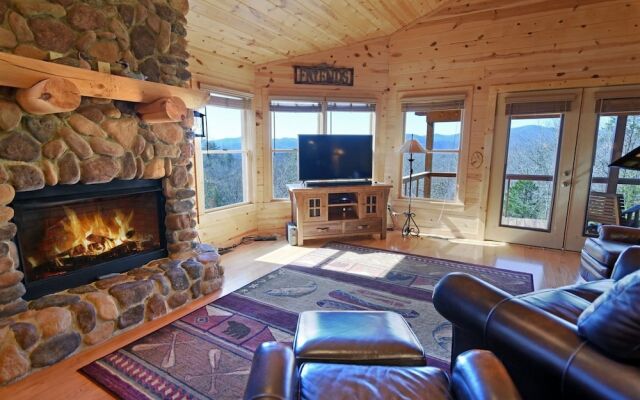 Mountain View Lodge- Blue Ridge