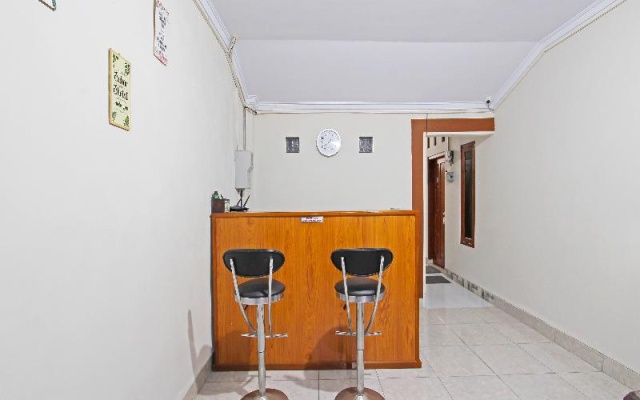 91487 Ib Homestay Syariah – Hotel Rooms – Tegal