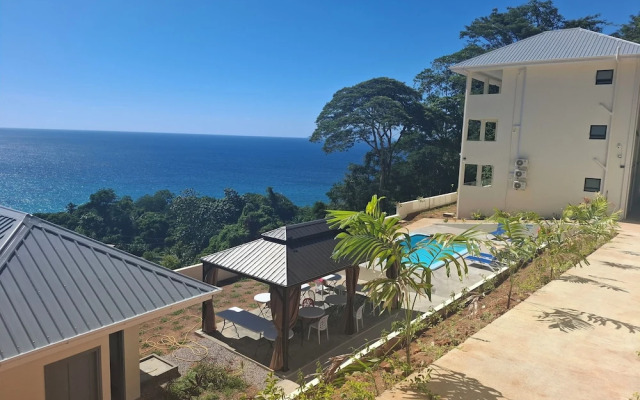 Tropical Secrets Holiday Apartments