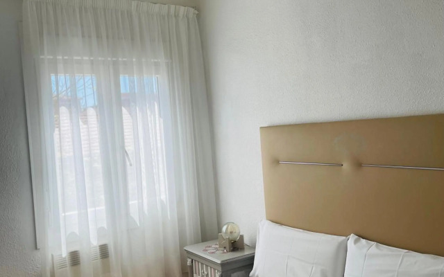 Piso junto universidad y Hospital Clínico