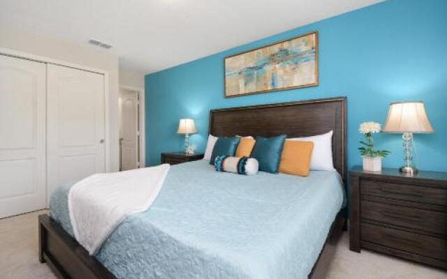 Four Bedrooms TownHome 5161